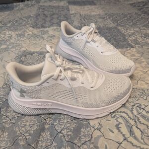 Under Armour Women's White Athletic Shoes